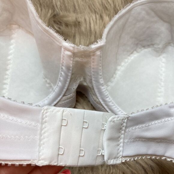 Carnival Full Coverage Multi-way Convertible Lace Strapless Bra 123 - Picture 9 of 13